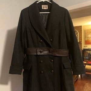 Converse OneStar women’s trench coat
